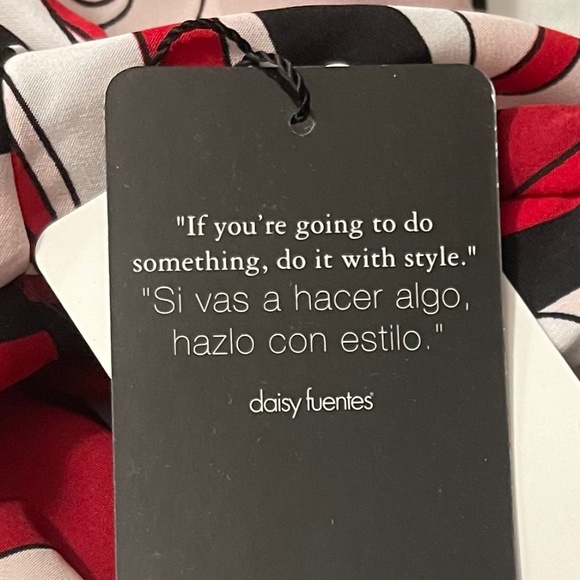 NWT Daisy Fuentes dress size M - Picture 10 of 10